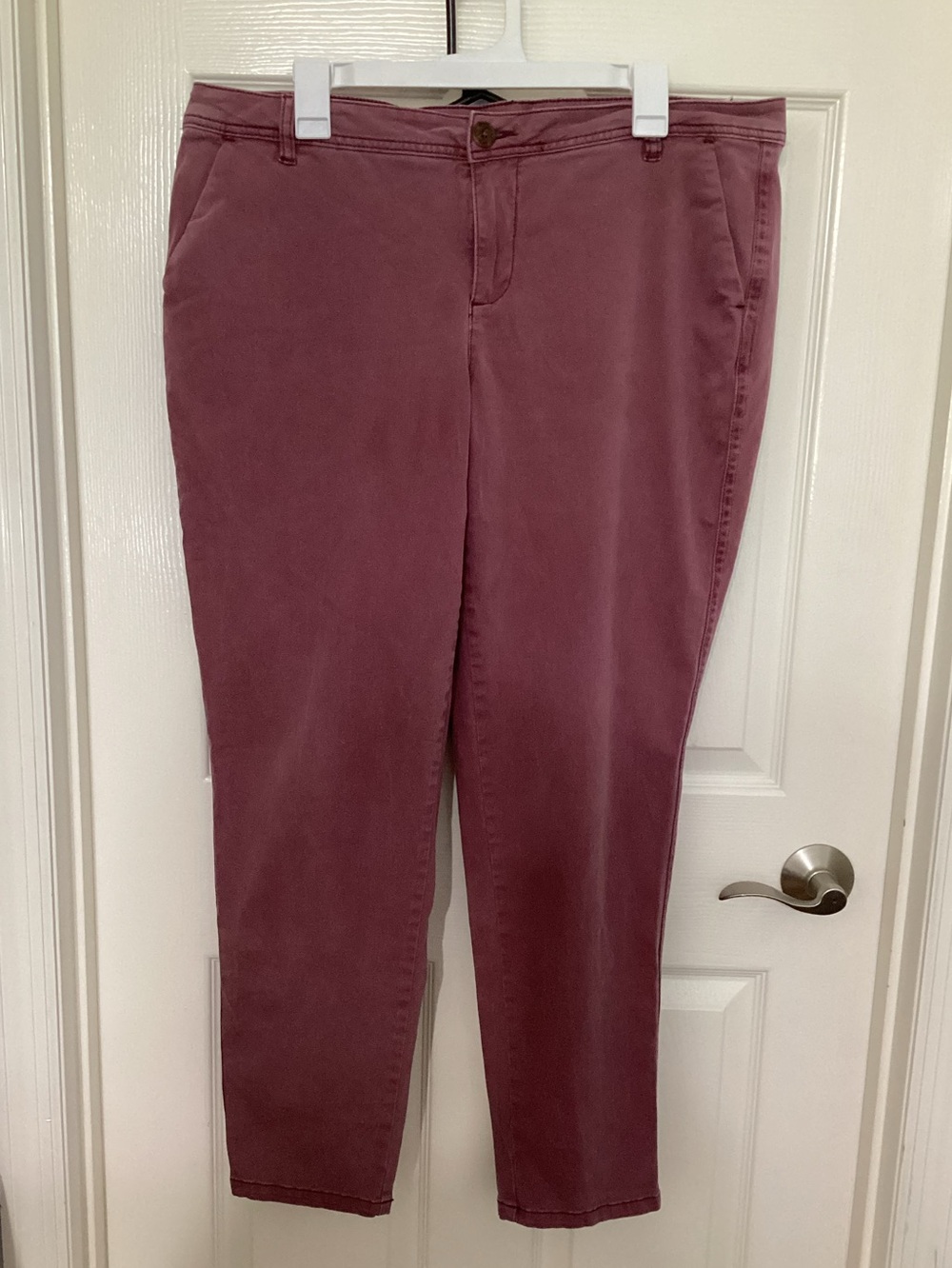 Maurices Burgundy Pants Women’s 15/16